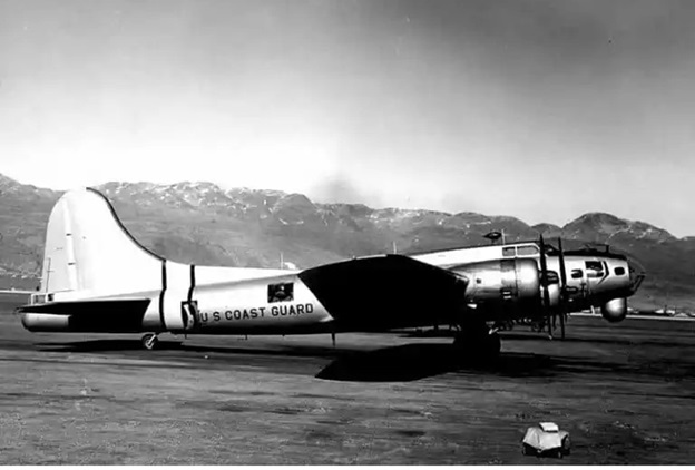 In 1947, the PB-1G aircraft replaced the PB4Y-1 as the Coast Guard’s main International Ice Patrol air asset. (International Ice Patrol History | Navigation Center) In 1947, the PB-1G aircraft replaced the PB4Y-1 as the Coast Guard’s main International Ice Patrol air asset. (International Ice Patrol History | Navigation Center)